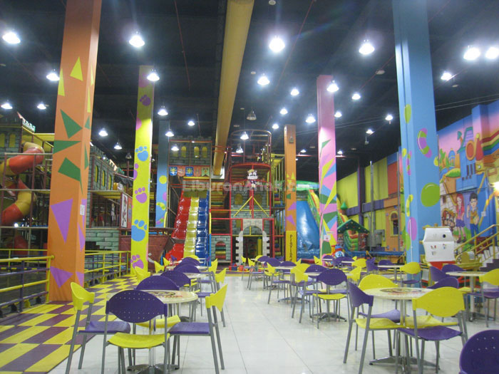 Chipmunk Playland & Cafe