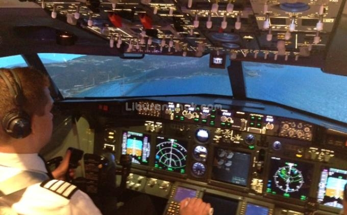 Flight Experience - Gandaria City