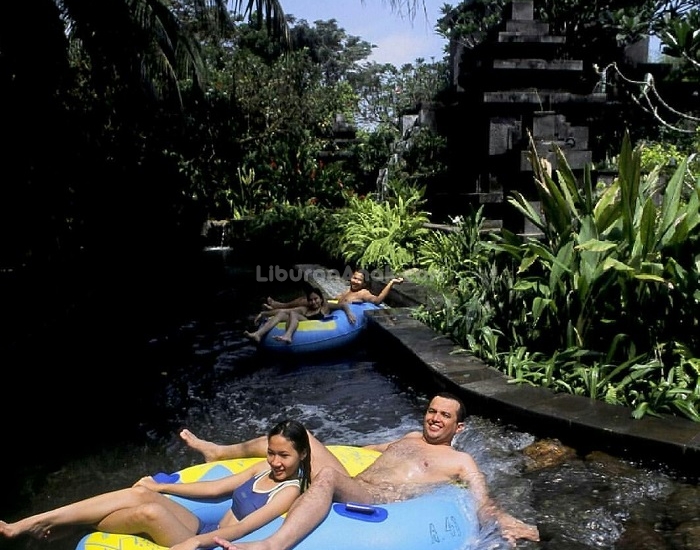 Waterboom Lippo Cikarang