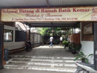 Rumah Batik Komar