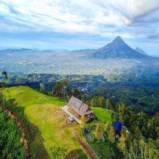 Tetetana peak Kumelembuai