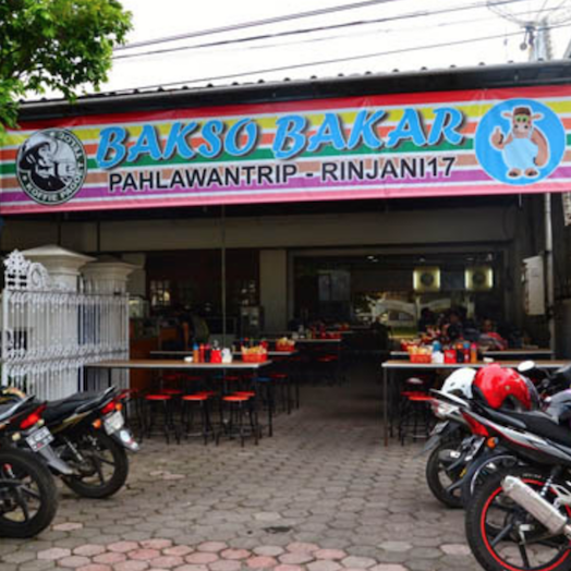 Bakso Bakar Pahlawan Trip