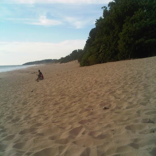 Ujung Genteng (4): Anugerah Alam Resto Cibuaya Beach